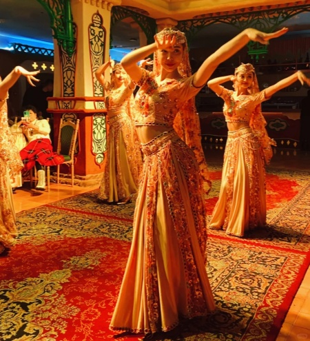 阿拉伯舞蹈.jpg 阿拉伯舞蹈.jpg