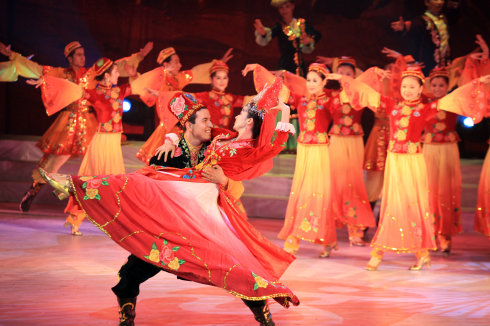 dance1.jpg dance1.jpg