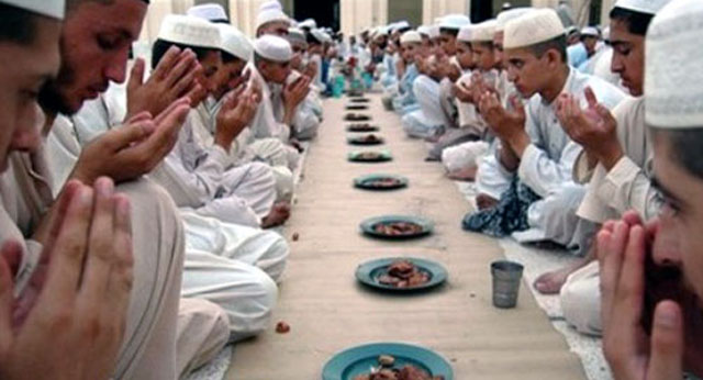 costum.jpg costum.jpg