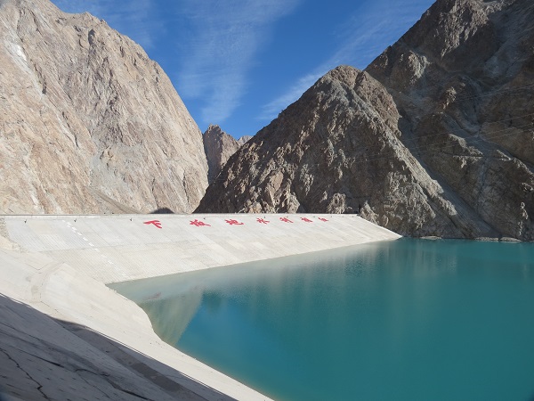 Xiangbaobao-Cemetery-2