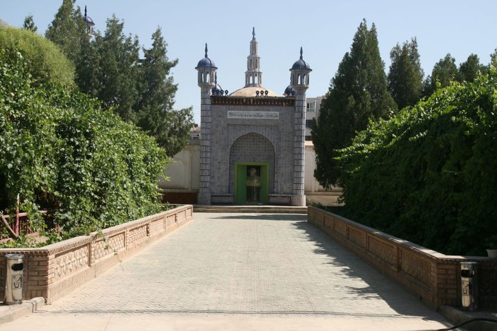 Yusuf-Has-Hajip-Mazar-1