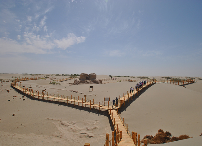 Rawak-Buddhist-Temple-4