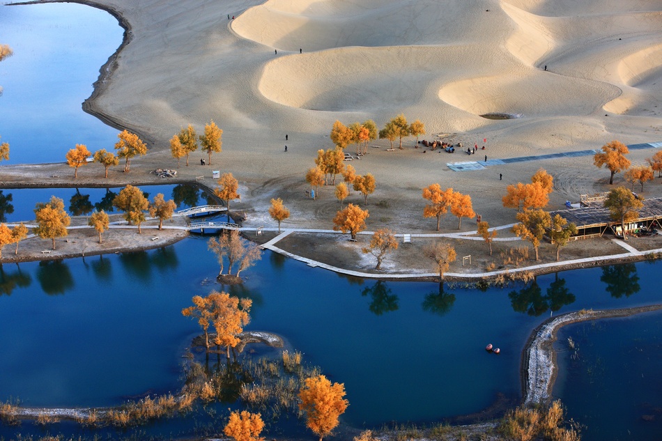 Secenry-of-the-Tarim-River-1