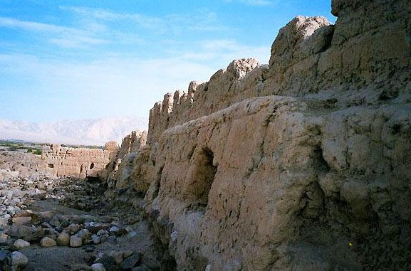 The-Ruined-Stone-City-4