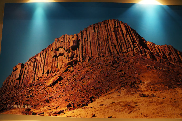 Xinjiang-Geological-and-Minerals-Exhibition-Hall-3