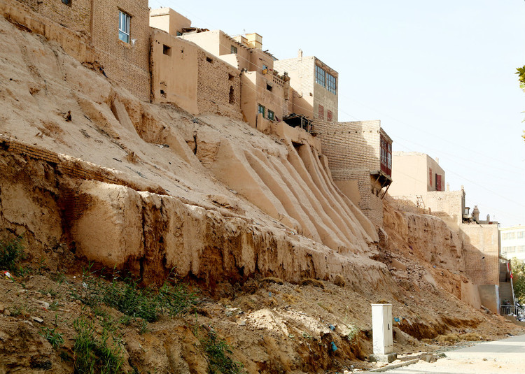 Ruins-of-Laining-City-4