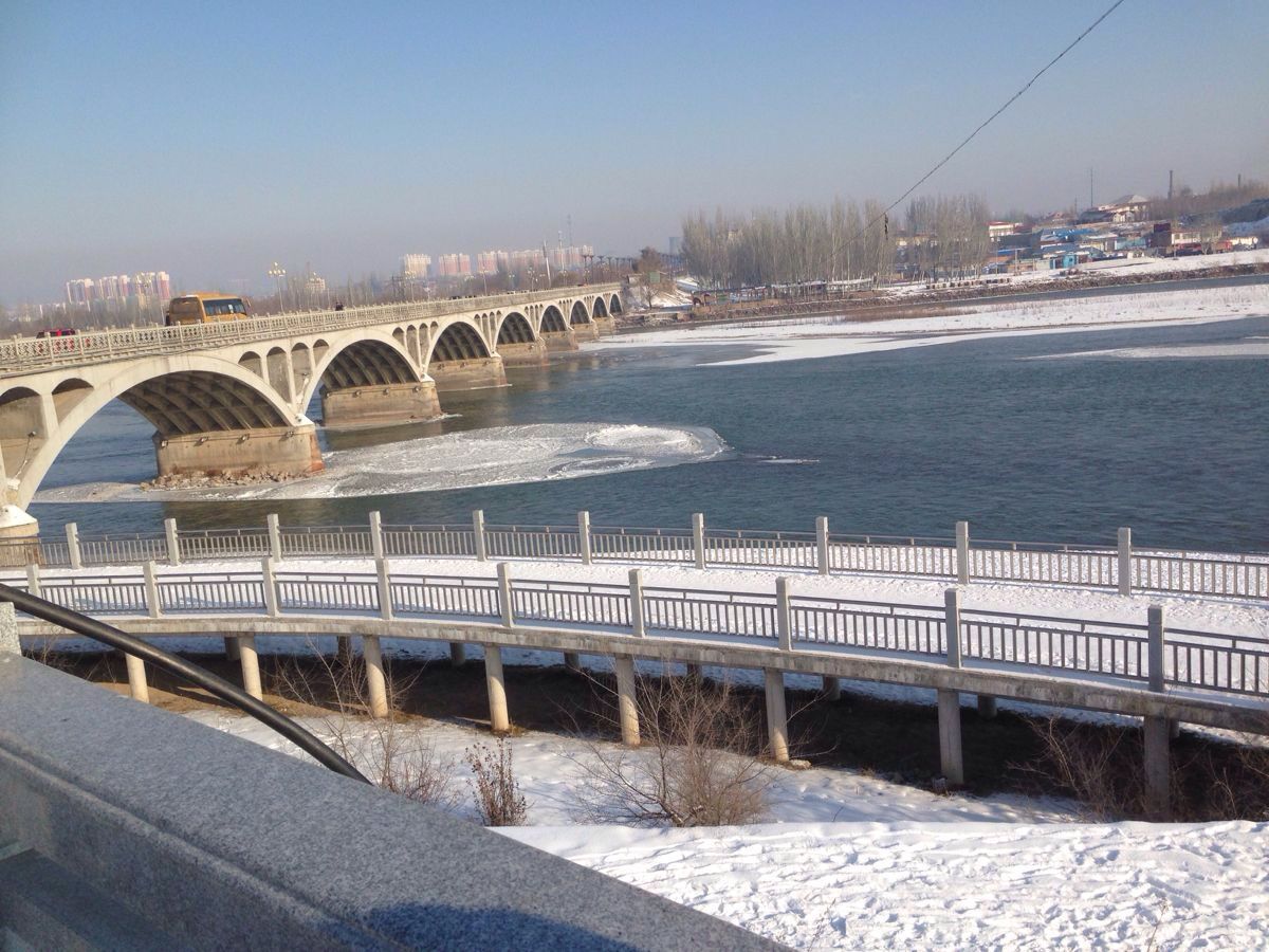 The-Ili-River-Bridge-3