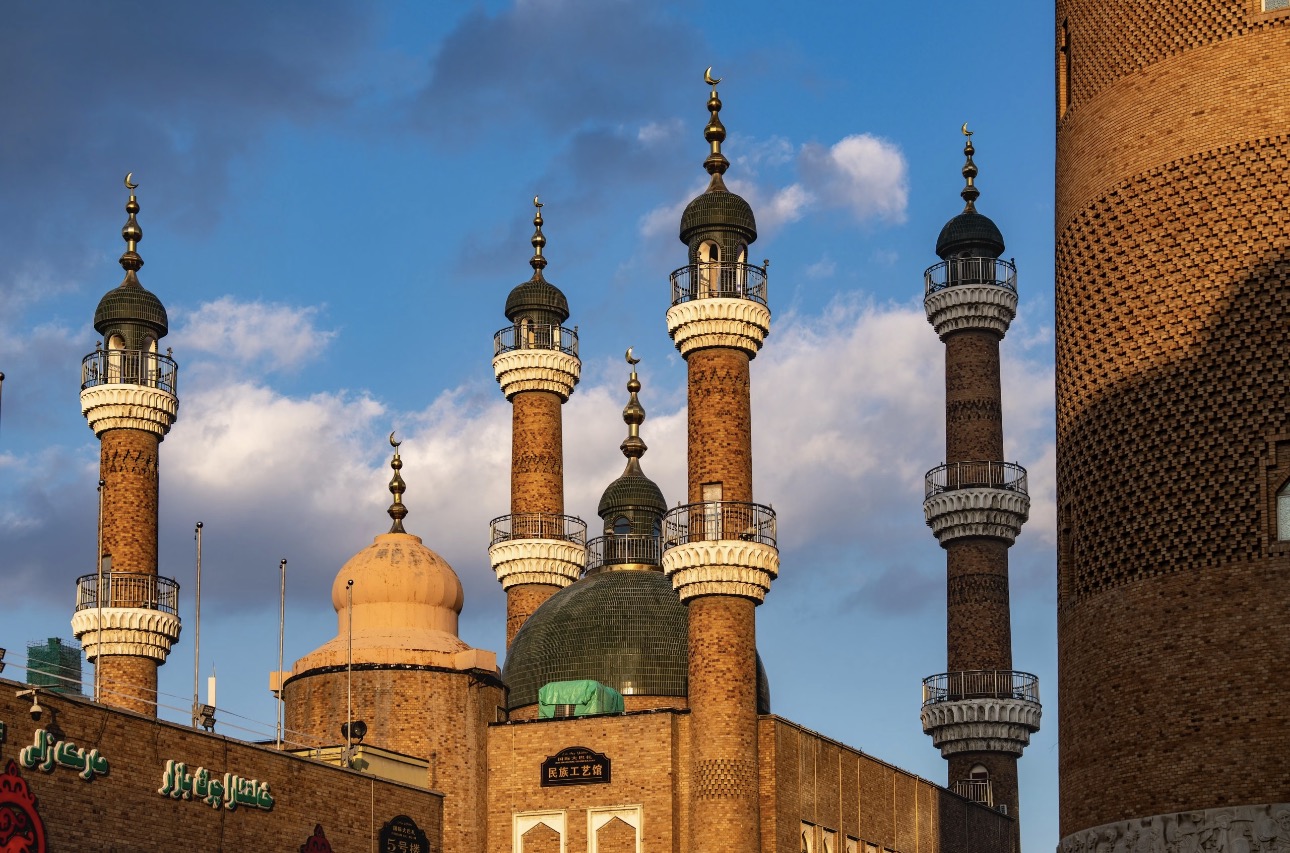 international-grand-bazaar.jpg international-grand-bazaar.jpg