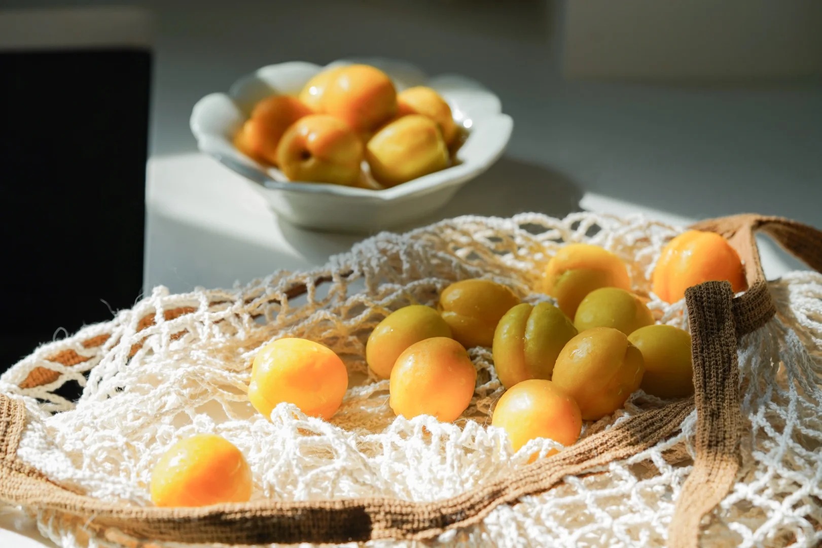 white-apricot.jpg