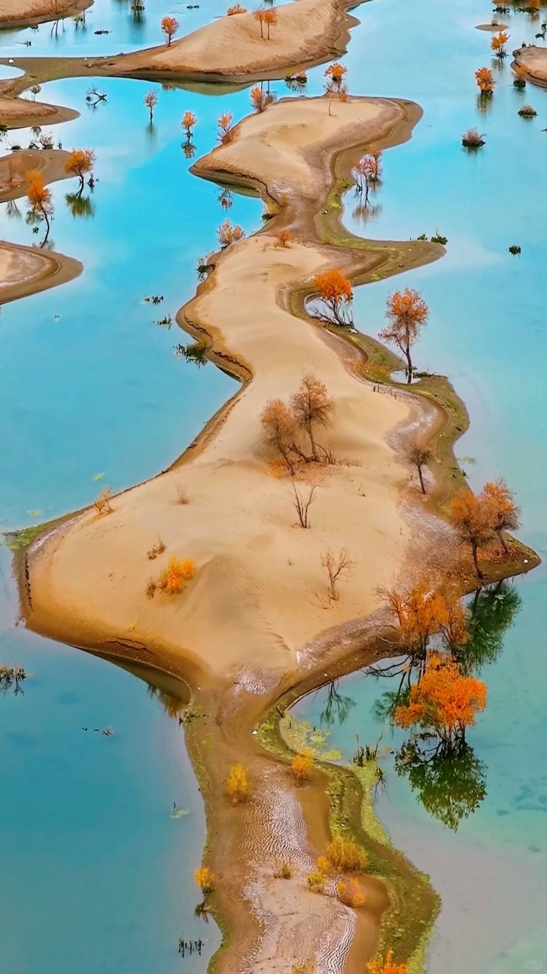 emerald-lake-khotan-2