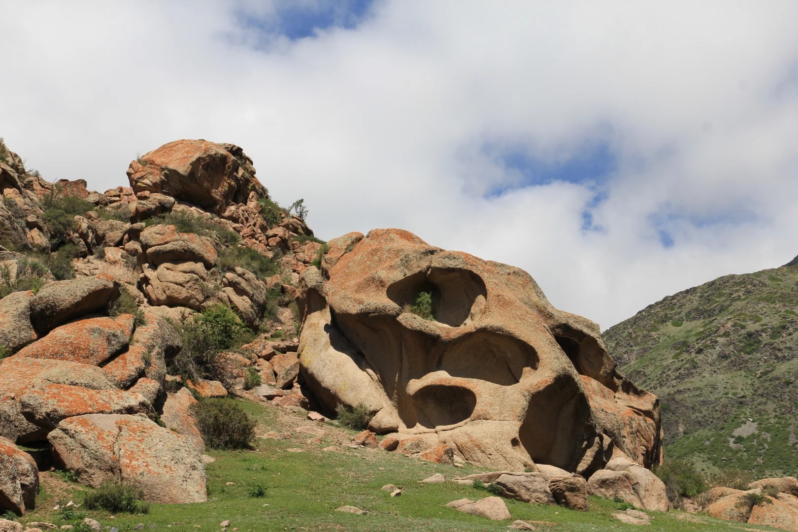 strange-stone-valley