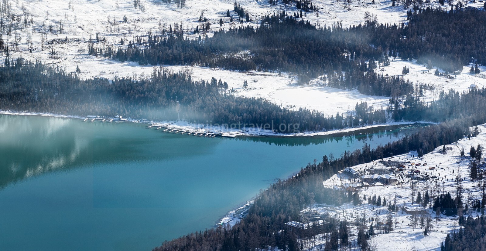 kanas-lake-01.jpg